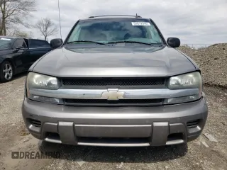 2006 Chevrolet TrailBlazer LS with VIN 1GNDT13S062345383, listed as a Copart auction lot 52072995 with 186,567 mi miles and Salvage Title. Bid and sale history available at DreamBid. Image 5.