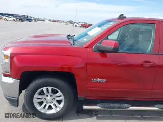 2018 Chevrolet Silverado 1500 LT with VIN 3GCPCREC9JG388257, listed as a IAAI auction lot 41824534 with 96,954 mi miles. Bid and sale history available at carsss.com. Image 19.