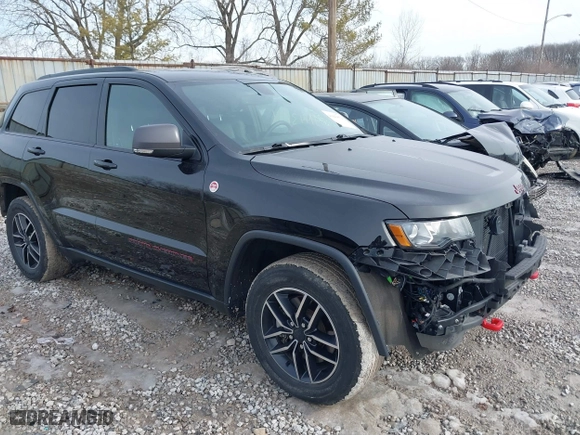 2019 Jeep Grand Cherokee Trailhawk with VIN 1C4RJFLTXKC696820, listed as a IAAI auction lot 41443851 with 50,848 mi miles. Bid and sale history available at carsss.com. Image 1.