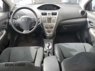 2010 Toyota Yaris с VIN JTDBT4K38A1380098, выставлен на аукционе Copart как лот 58009855 с пробегом 133 349 миль миль и Списание • Salvage title. История ставок и продаж доступна на DreamBid. Изображение 8.