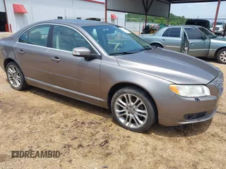 2008 Volvo S80 3.2L with VIN YV1AS982X81054267, listed as a IAAI auction lot 42592449 with 292,543 mi miles and . Bid and sale history available at DreamBid. Image 1.