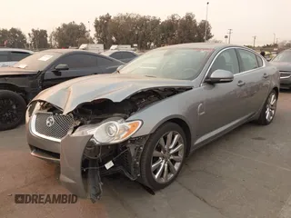 2010 Jaguar XF Premium Luxury with VIN SAJWA0GB6ALR78860, listed as a IAAI auction lot 41283135 with 89,745 mi miles. Bid and sale history available at carsss.com. Image 2.
