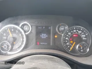 2021 Ram 1500 Lone Star z VIN 1C6RREBT5MN609716, wystawiony jako IAAI lot #42030146 z przebiegiem 74 074 mil mil oraz . Historia ofert i sprzedaży dostępna na DreamBid. Obrazek 7.