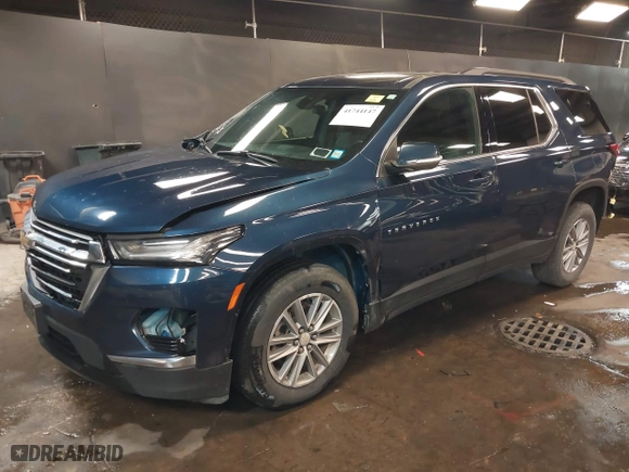 2022 Chevrolet Traverse LT Cloth with VIN 1GNEVGKW1NJ145476, listed as a IAAI auction lot 41744147 with 39,402 mi miles. Bid and sale history available at carsss.com. Image 2.