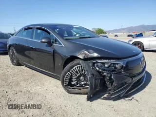 2022 Mercedes-Benz EQS 450+ z VIN W1KCG2DB2NA014795, wystawiony jako Copart lot #57669685 z przebiegiem Nie podano mil oraz Szkoda całkowita • Salvage title. Historia ofert i sprzedaży dostępna na DreamBid. Obrazek 4.
