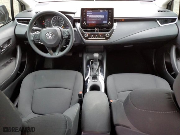 2022 Toyota Corolla LE with VIN 5YFEPMAE1NP365626, listed as a Copart auction lot 54879414 with 31,970 mi miles and Salvage Title. Bid and sale history available at carsss.com. Image 8.
