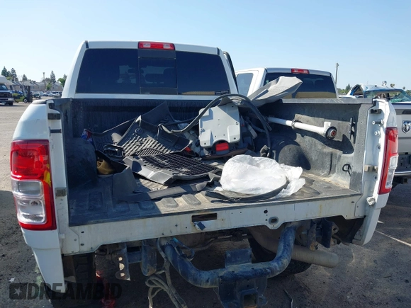 2024 Ram 2500 Tradesman with VIN 3C6UR5CL3RG226527, listed as a IAAI auction lot 41791224 with 44,589 mi miles. Bid and sale history available at carsss.com. Image 16.