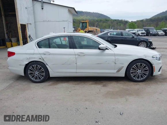 2019 BMW 5 Series 530i xDrive with VIN WBAJA7C54KWW17660, listed as a IAAI auction lot 42112929 with 66,000 mi miles and . Bid and sale history available at DreamBid. Image 13.