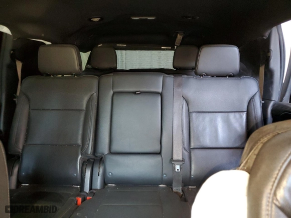 2022 Chevrolet Suburban LT with VIN 1GNSKCKDXNR165519, listed as a Copart auction lot 63389654 with 139,715 mi miles and Clean Title. Bid and sale history available at carsss.com. Image 10.