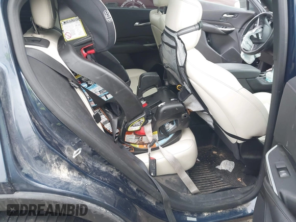 2020 Cadillac XT4 AWD Sport with VIN 1GYFZFR48LF101467, listed as a IAAI auction lot 41113381 with 72,841 mi miles and . Bid and sale history available at DreamBid. Image 8.