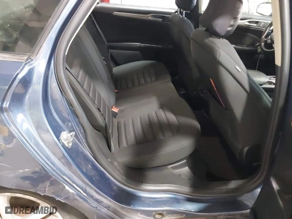 2018 Ford Fusion SE with VIN 3FA6P0HD2JR259707, listed as a IAAI auction lot 40616115 with 74,318 mi miles. Bid and sale history available at carsss.com. Image 8.