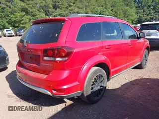 2017 Dodge Journey Crossroad Plus z VIN 3C4PDCGB8HT705493, wystawiony jako IAAI lot #42497664 z przebiegiem 170 556 mil mil oraz . Historia ofert i sprzedaży dostępna na DreamBid. Obrazek 4.