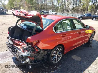 2022 BMW 3 Series 330i с VIN 3MW5R1J08N8C43243, выставлен на аукционе IAAI как лот 41838101 с пробегом 12 749 миль миль и . История ставок и продаж доступна на DreamBid. Изображение 4.