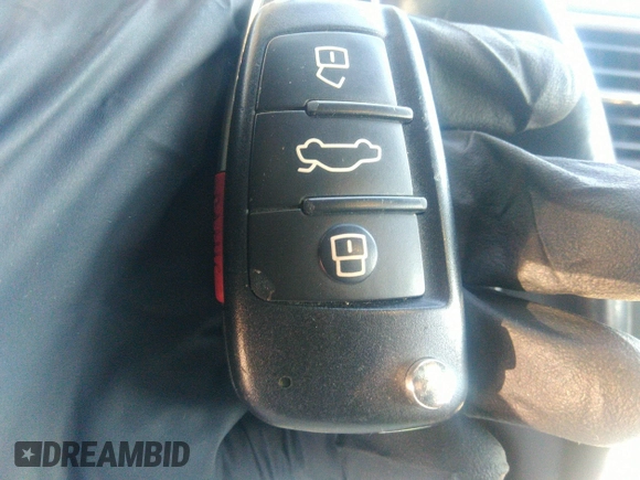 2017 Audi Q3 Premium Plus с VIN WA1JCCFS4HR007220, выставлен на аукционе IAAI как лот 41595856 с пробегом 71 723 миль миль и . История ставок и продаж доступна на DreamBid. Изображение 11.