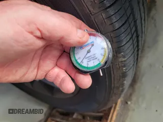2024 Volkswagen Tiguan SE с VIN 3VV3B7AX0RM097417, выставлен на аукционе IAAI как лот 42850740 с пробегом 27 759 миль миль и . История ставок и продаж доступна на DreamBid. Изображение 20.