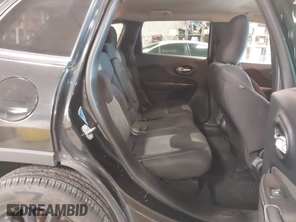 2014 Jeep Cherokee Latitude with VIN 1C4PJMCS0EW291135, listed as a IAAI auction lot 41860372 with 171,524 mi miles and . Bid and sale history available at DreamBid. Image 8.