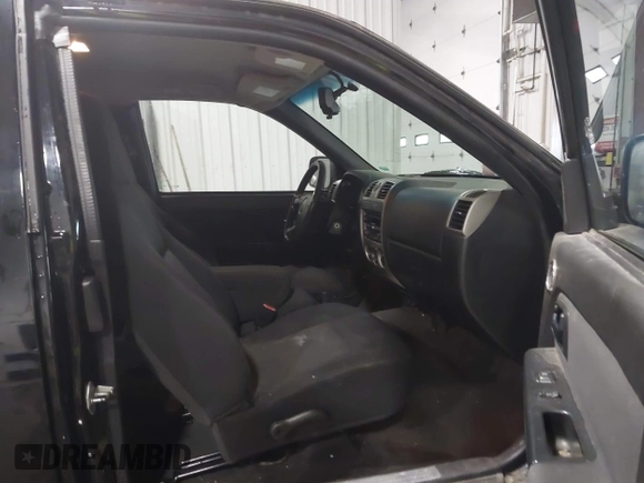2008 GMC Canyon SL with VIN 1GTCS19EX88122292, listed as a IAAI auction lot 41599345 with 208,318 mi miles. Bid and sale history available at carsss.com. Image 5.