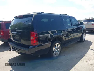 2007 Chevrolet Suburban LT с VIN 3GNFC16057G212162, выставлен на аукционе IAAI как лот 42571842 с пробегом 233 932 миль миль и . История ставок и продаж доступна на DreamBid. Изображение 4.