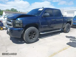 2008 Chevrolet Silverado 1500 LT w/1LT with VIN 2GCEK13C181173196, listed as a IAAI auction lot 41954657 with 212,388 mi miles. Bid and sale history available at carsss.com. Image 17.