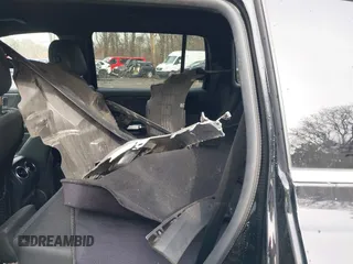2022 Mercedes-Benz GLB 250 с VIN W1N4M4HB0NW249009, выставлен на аукционе IAAI как лот 41422295 с пробегом 49 761 миль миль и . История ставок и продаж доступна на DreamBid. Изображение 8.
