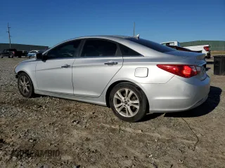 2011 Hyundai Sonata Limited with VIN 5NPEC4AC2BH007549, listed as a Copart auction lot 50318155 with 200,184 mi miles and Salvage Title. Bid and sale history available at DreamBid. Image 2.
