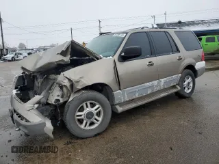 2003 Ford Expedition Special Service with VIN 1FMRU15W43LB82430, listed as a Copart auction lot 84306144 with 227,515 mi miles and Salvage Title. Bid and sale history available at carsss.com. Image 1.
