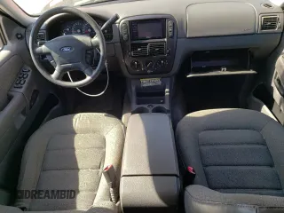 2005 Ford Explorer XLS with VIN 1FMZU72K75ZA49486, listed as a Copart auction lot 77529964 with 207,812 mi miles and Salvage title. Bid and sale history available at DreamBid. Image 8.