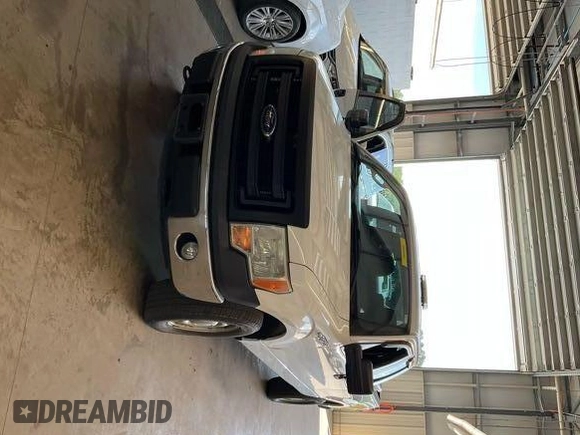 2014 Ford F-150 XL with VIN 1FTEX1EM1EKD25593, listed as a IAAI auction lot 42147141 with 174,476 mi miles and . Bid and sale history available at carsss.com. Image 1.