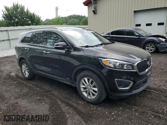 2017 Kia Sorento LX with VIN 5XYPGDA33HG237470, listed as a Copart auction lot 59236555 with 89,139 mi miles and Salvage title. Bid and sale history available at DreamBid. Image 4.
