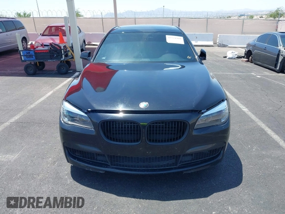 2011 BMW 7 Series 750Li с VIN WBAKB8C57BCY64762, выставлен на аукционе IAAI как лот 42521989 с пробегом 121 926 миль миль и . История ставок и продаж доступна на DreamBid. Изображение 6.