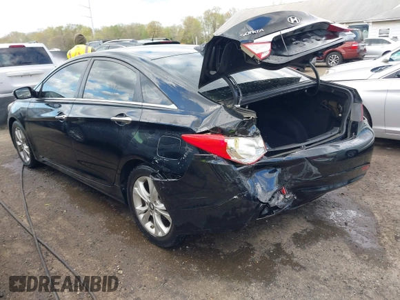 2011 Hyundai Sonata Limited with VIN 5NPEC4AC4BH261067, listed as a IAAI auction lot 42038946 with 163,912 mi miles and . Bid and sale history available at DreamBid. Image 3.