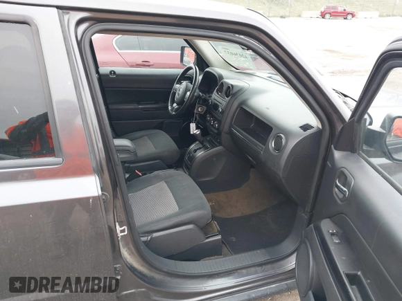 2016 Jeep Patriot High Altitude Edition with VIN 1C4NJRFB4GD617114, listed as a IAAI auction lot 42036037 with 106,205 mi miles. Bid and sale history available at carsss.com. Image 5.