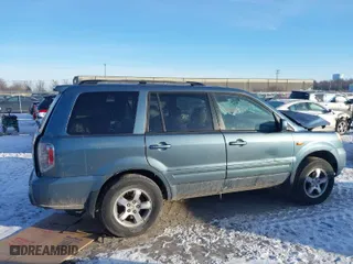2008 Honda Pilot EX-L with VIN 5FNYF18528B024854, listed as a IAAI auction lot 41388454 with 116,955 mi miles. Bid and sale history available at carsss.com. Image 13.