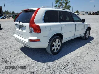 2013 Volvo XC90 Premier Plus with VIN YV4952CY3D1632865, listed as a Copart auction lot 53776345 with 109,391 mi miles and Salvage Title. Bid and sale history available at DreamBid. Image 3.