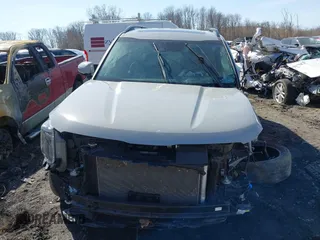 2024 Kia Telluride EX X-Line z VIN 5XYP3DGC1RG418796, wystawiony jako IAAI lot #41790576 z przebiegiem Nie podano mil oraz . Historia ofert i sprzedaży dostępna na DreamBid. Obrazek 12.