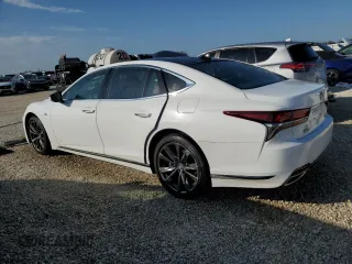 2018 Lexus LS with VIN JTHC51FFXJ5001370, listed as a Copart auction lot 75044264 with 6,862 mi miles and Non Repairable. Bid and sale history available at carsss.com. Image 2.