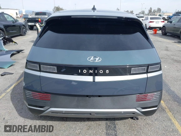 2024 Hyundai Ioniq 5 SE z VIN KM8KM4DE3RU335734, wystawiony jako IAAI lot #41657647 z przebiegiem 445 mil mil oraz . Historia ofert i sprzedaży dostępna na DreamBid. Obrazek 17.