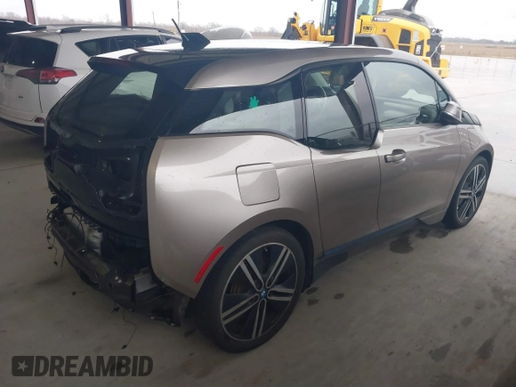2014 BMW i3 with VIN WBY1Z4C57EV276127, listed as a IAAI auction lot 41531408 with 105,696 mi miles and . Bid and sale history available at DreamBid. Image 4.