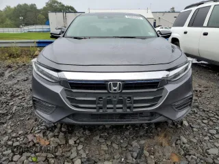 2019 Honda Insight Touring with VIN 19XZE4F98KE010310, listed as a Copart auction lot 61811544 with 52,514 mi miles and Salvage Title. Bid and sale history available at carsss.com. Image 5.