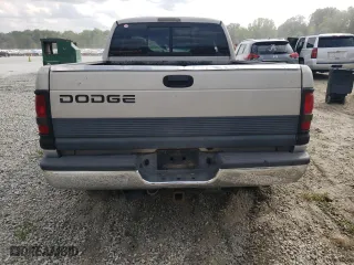 2000 Dodge Ram 1500 with VIN 3B7HC13Z1YG138356, listed as a Copart auction lot 68306524 with 171,481 mi miles and Salvage Title. Bid and sale history available at carsss.com. Image 6.