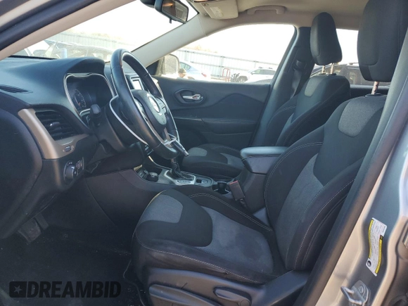 2014 Jeep Cherokee Altitude with VIN 1C4PJMCS9EW232388, listed as a Copart auction lot 82842674 with 169,458 mi miles and Salvage Title. Bid and sale history available at carsss.com. Image 7.