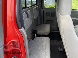 2008 GMC Canyon SLE1 with VIN 1GTCS19E888138586, listed as a Copart auction lot 53332145 with 132,856 mi miles and Clean Title. Bid and sale history available at carsss.com. Image 6.