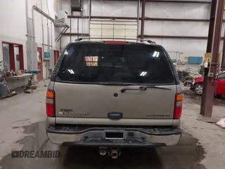 2003 Chevrolet Suburban LS with VIN 3GNFK16ZX3G209916, listed as a IAAI auction lot 42632723 with 188,209 mi miles and . Bid and sale history available at DreamBid. Image 17.