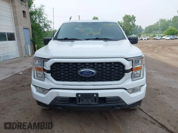 2022 Ford F-150 XL z VIN 1FTEW1EP1NKE50669, wystawiony jako IAAI lot #42294888 z przebiegiem 77 191 mil mil oraz . Historia ofert i sprzedaży dostępna na DreamBid. Obrazek 12.
