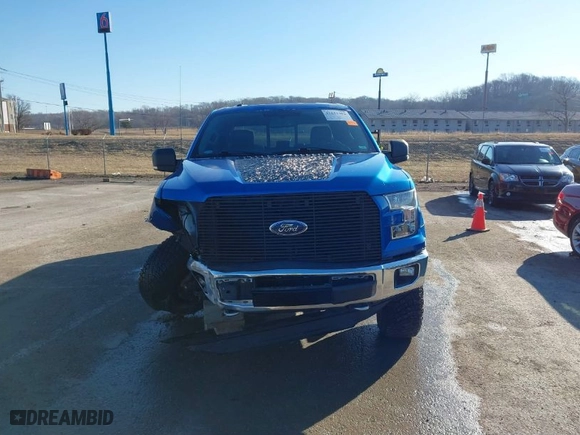 2015 Ford F-150 XLT with VIN 1FTEX1EP8FKD57310, listed as a IAAI auction lot 41651302 with 190,312 mi miles. Bid and sale history available at carsss.com. Image 12.