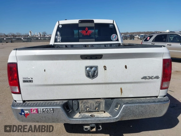 2014 Ram 1500 Big Horn z VIN 1C6RR7GG7ES104383, wystawiony jako IAAI lot #41690102 z przebiegiem 161 883 mil mil oraz . Historia ofert i sprzedaży dostępna na DreamBid. Obrazek 16.