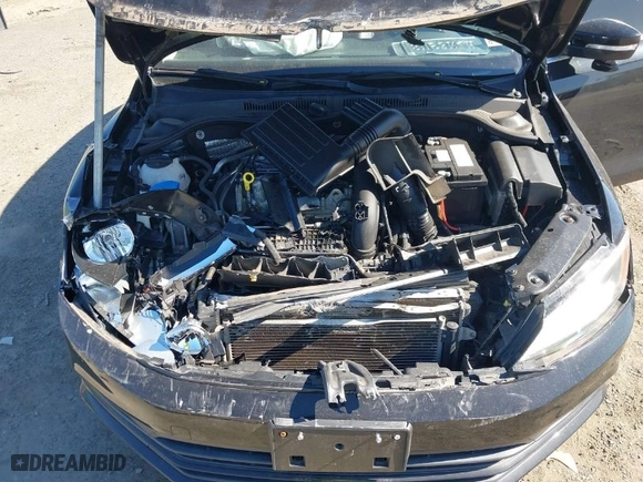 2016 Volkswagen Jetta Sedan 1.4T SE w/Connectivity with VIN 3VWD67AJ1GM369678, listed as a IAAI auction lot 41828693 with 110,964 mi miles. Bid and sale history available at carsss.com. Image 10.