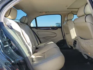 2007 Jaguar XJ with VIN SAJWA79B37SH16768, listed as a Copart auction lot 42048925 with 77,938 mi miles and Salvage Title. Bid and sale history available at carsss.com. Image 10.