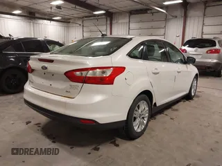 2012 Ford Focus SEL with VIN 1FAHP3H22CL178118, listed as a IAAI auction lot 42013759 with 183,481 mi miles and . Bid and sale history available at carsss.com. Image 4.