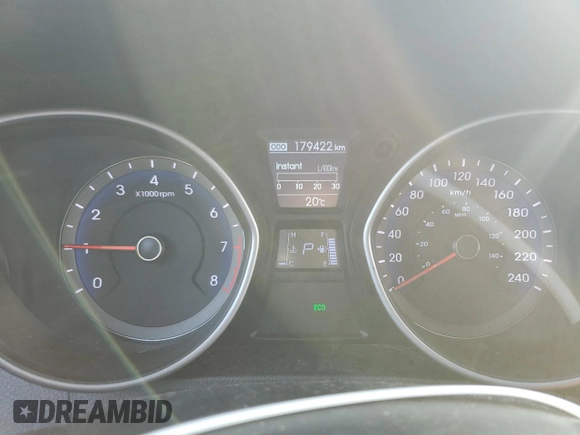 2014 Hyundai Elantra GT GLS with VIN KMHD35LH6EU193760, listed as a Copart auction lot 73748794 with 179,422 mi miles and Clean Title. Bid and sale history available at carsss.com. Image 9.
